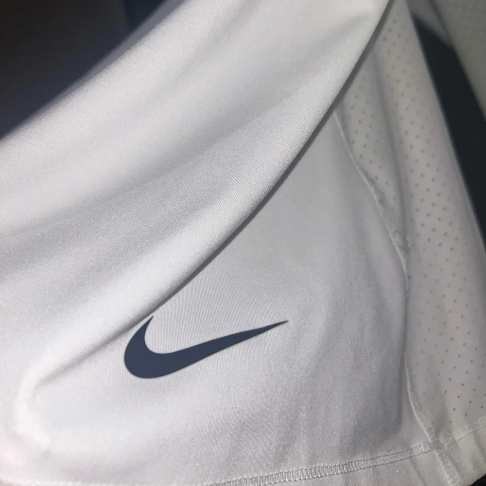 Nike Pro White Racerback Tank Top, Size XS
